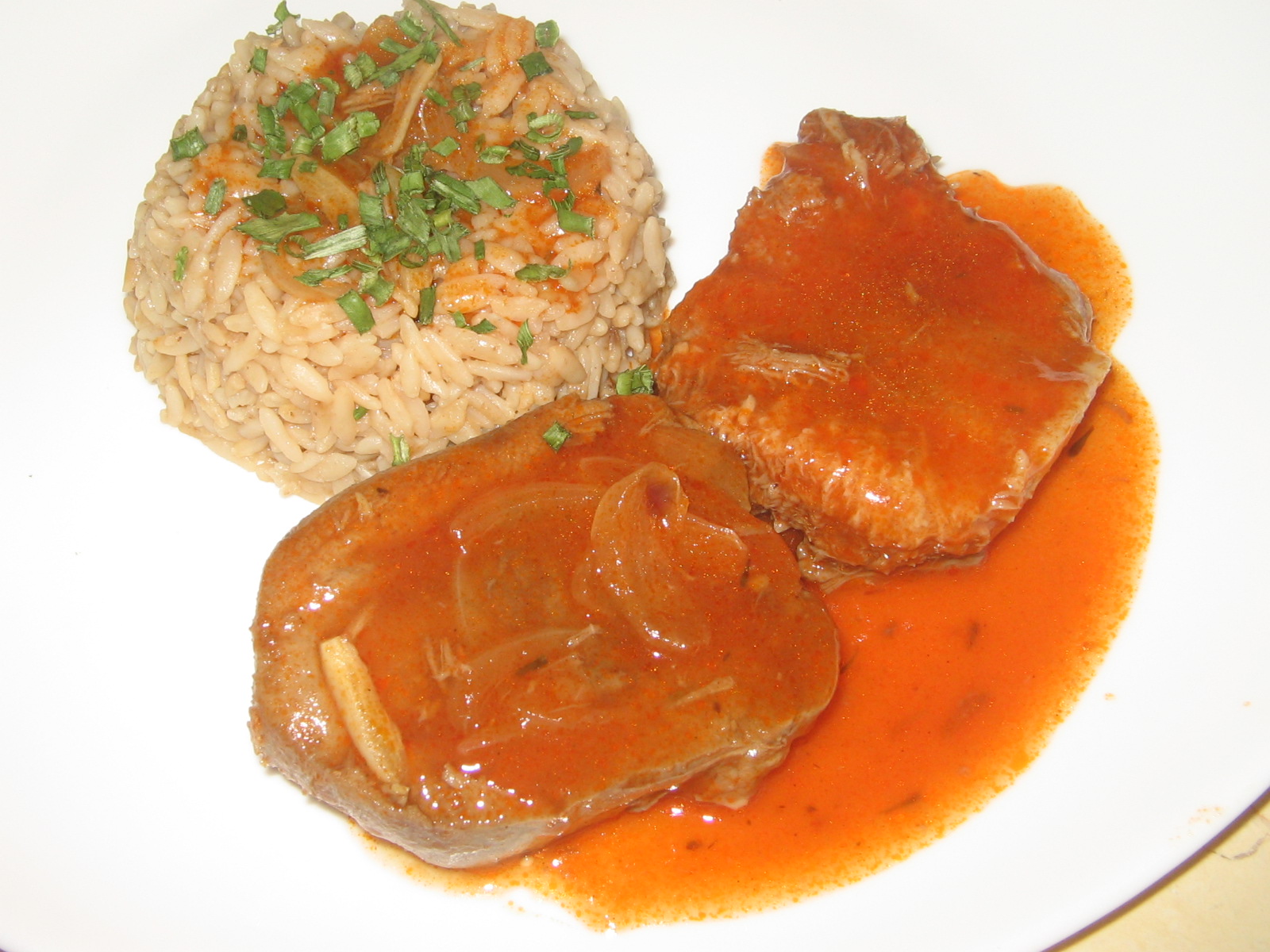 LANGUE DE VEAU EN SAUCE